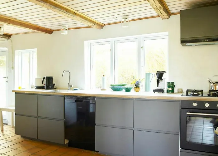 Сasa de vacaciones Historic House On Natural Plot In Frostrup