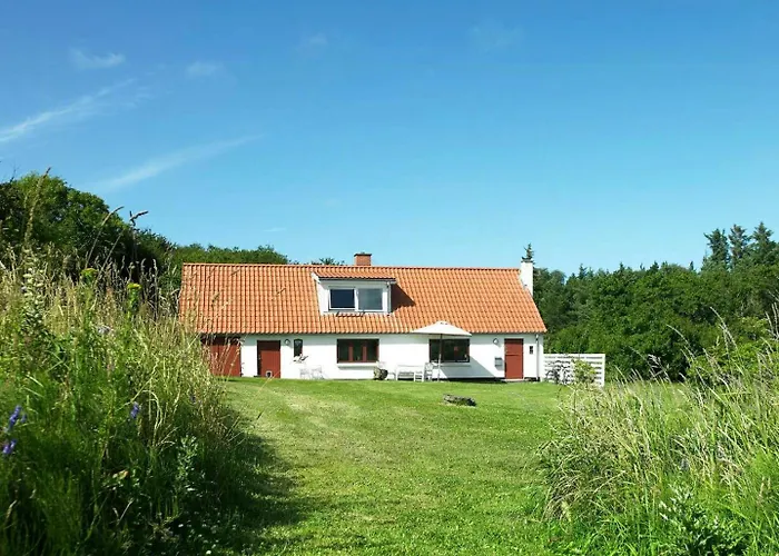 Historic House On Natural Plot In Сasa de vacaciones